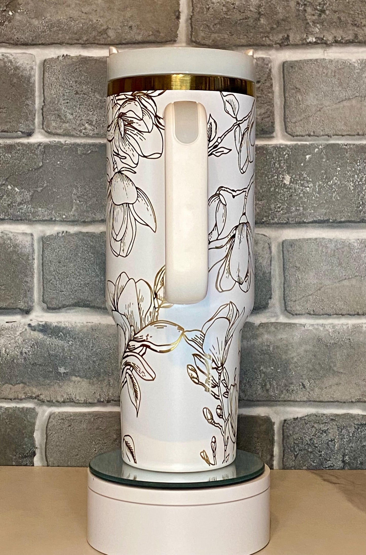 Magnolia Flower Laser Engraved Tumbler β Stainless Steel Insulated Cup, for Flower Lovers, Birthdays, and Special Occasions