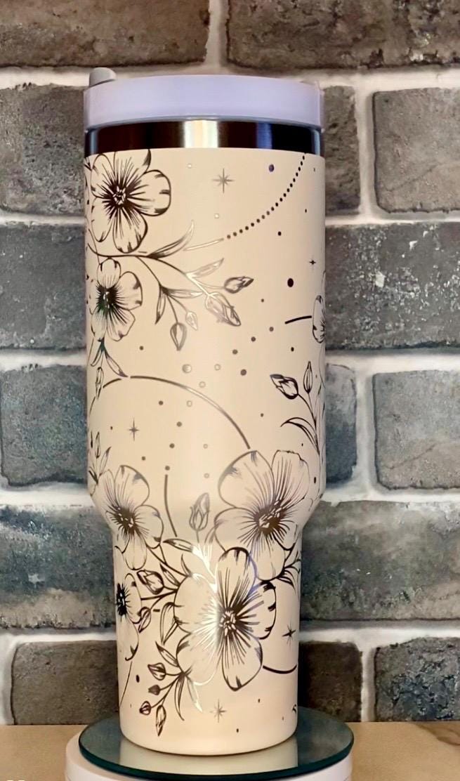 Boho Floral Laser Engraved Tumbler - Custom Floral Drinkware - Perfect Gift for Flower Lovers, Birthdays, and Special Occasions