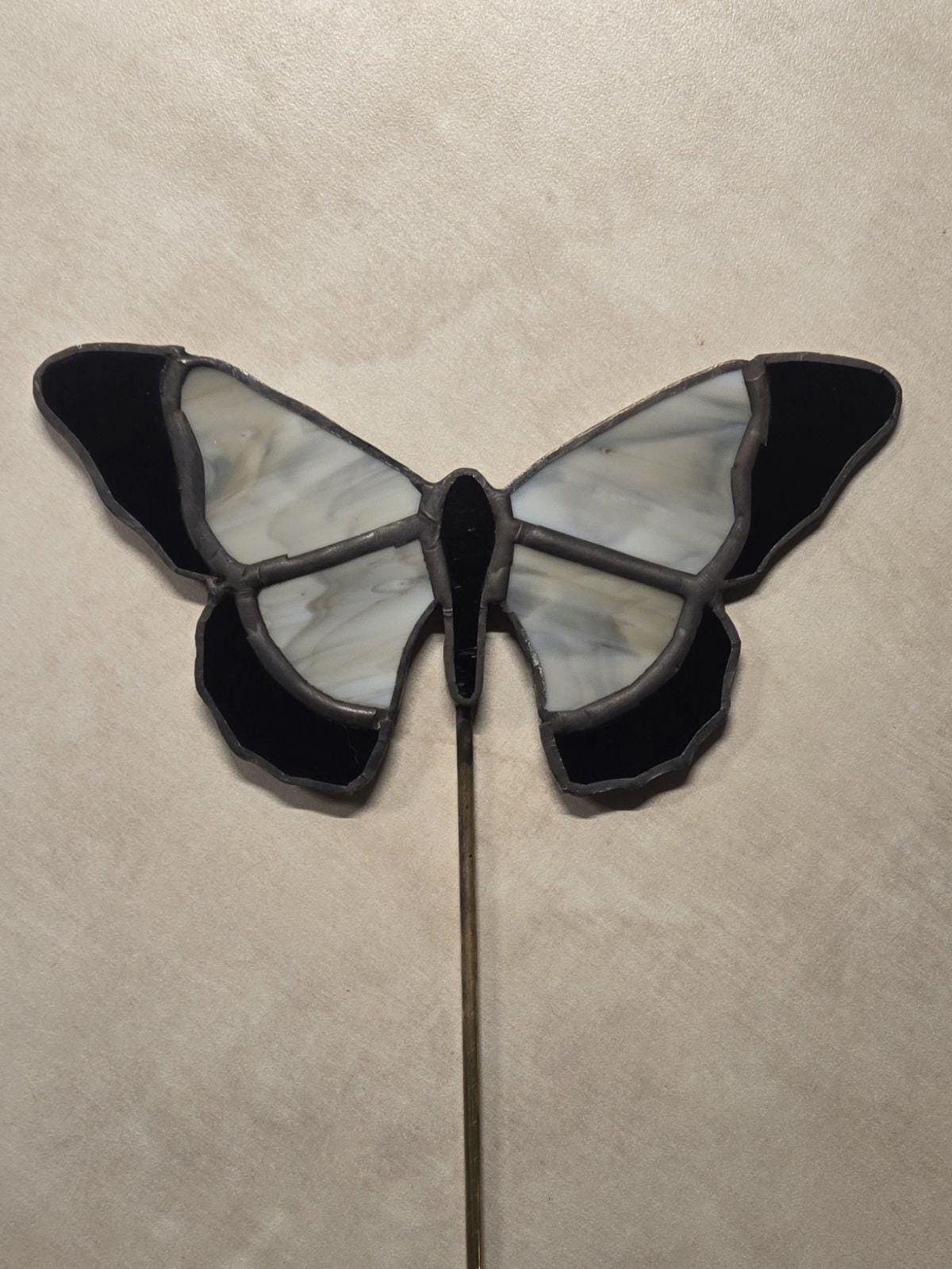 Stained Glass Butterfly Pattern (1) – Digital File